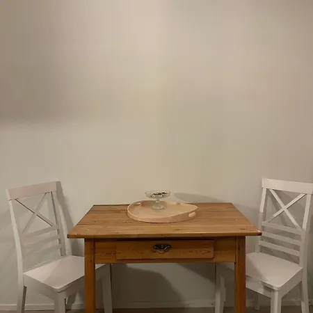 Center - 2br With Sauna, Free Parking