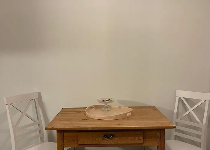 Center - 2br With Sauna, Free Parking